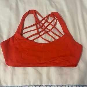 NWOT Lululemon Free to be Bra